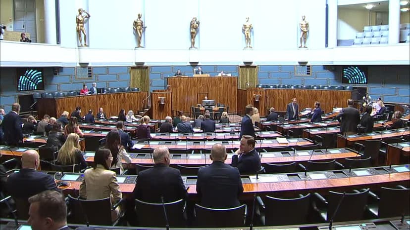 Täysistunto 15.6.2026 klo 14