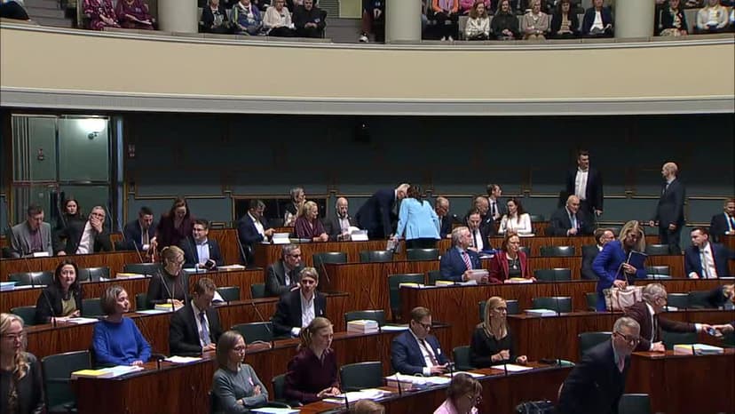 Täysistunto 22.10.2026 klo 16